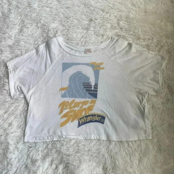 Billabong Tops - Wrangler Billabong Collab.  Cropped white surf tee. Size medium.